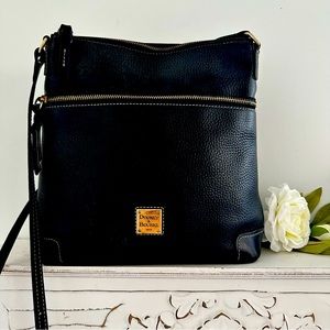 Dooney & Bourke Black Shoulder / Crossbody